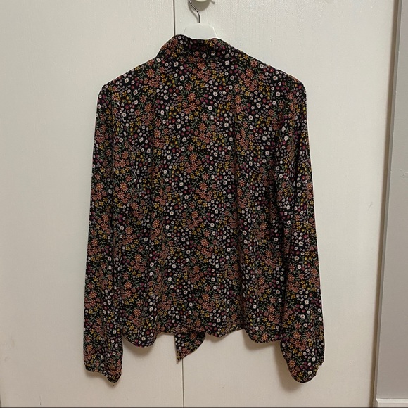 Forever 21 Floral Button Down Blouse with Tie - Picture 2 of 4